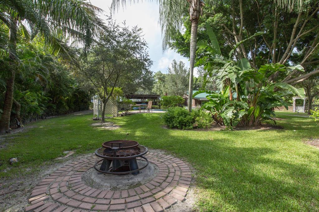 WELLINGTON - Residential