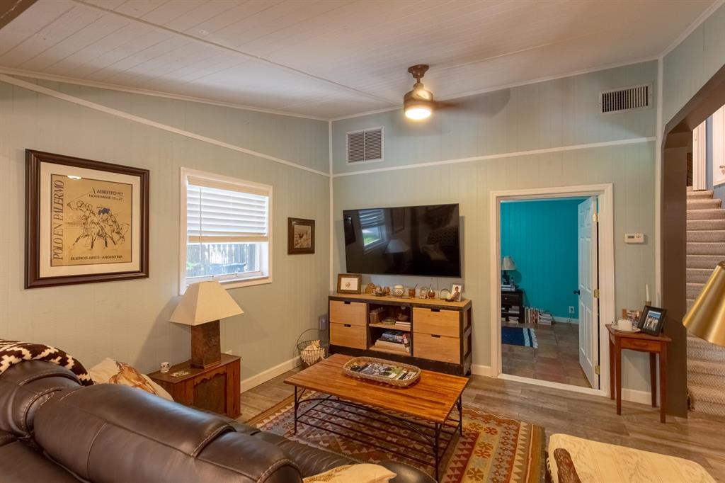 WELLINGTON - Residential