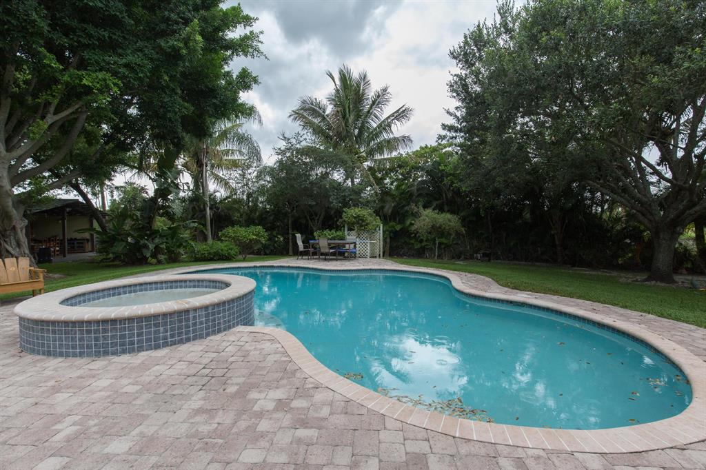 WELLINGTON - Residential