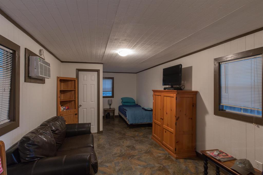 WELLINGTON - Residential