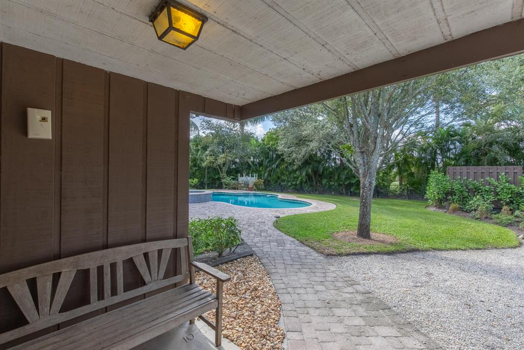 WELLINGTON - Residential