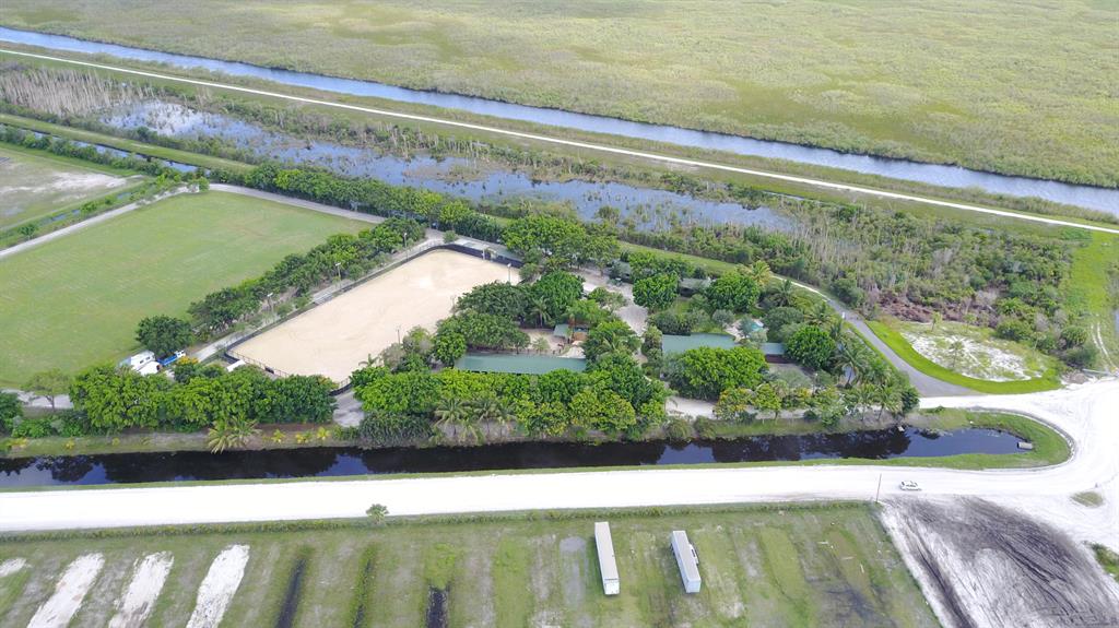 WELLINGTON - Residential