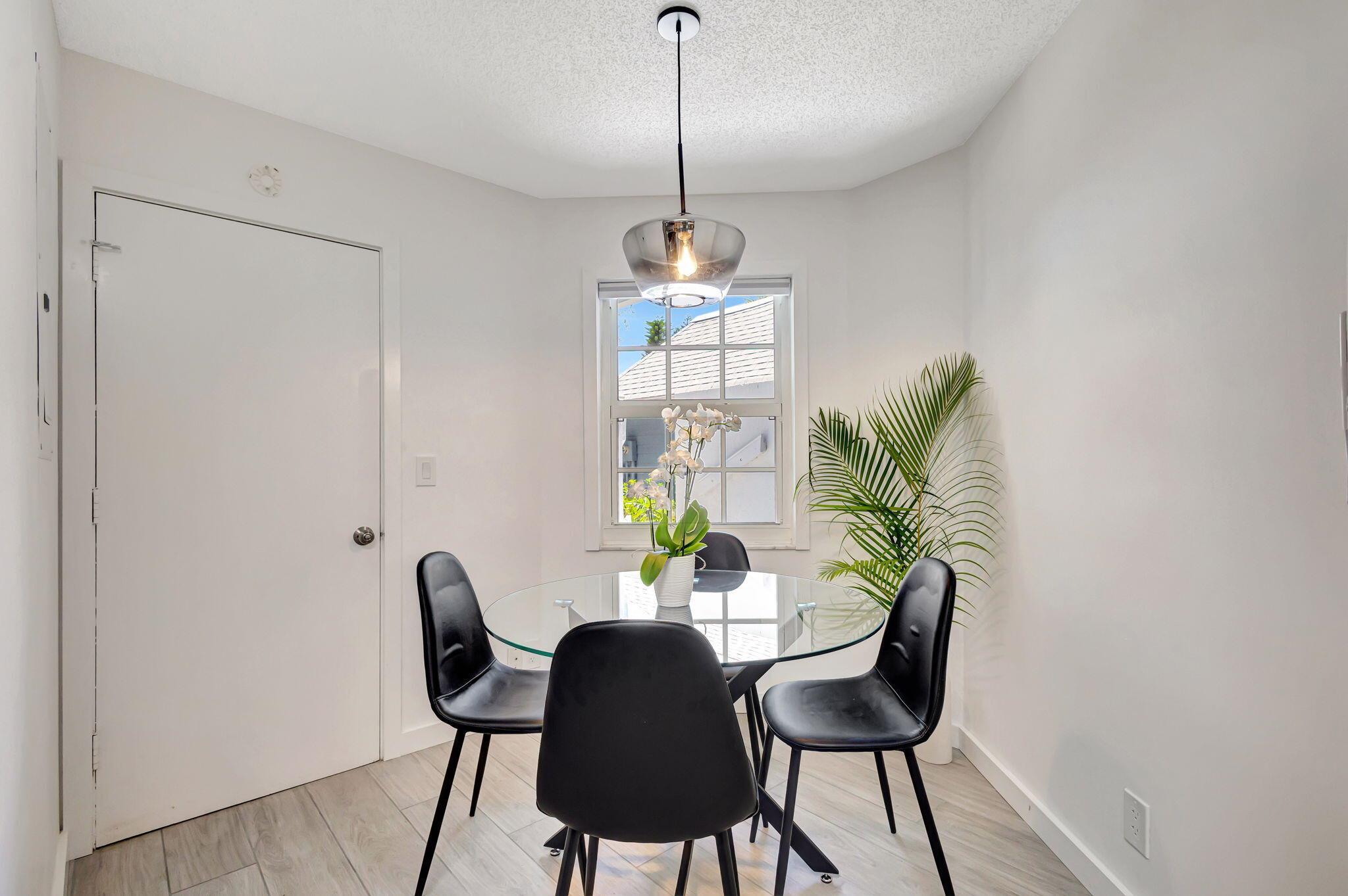 VILLAS OF OCEAN DUNES 4 - Residential Lease