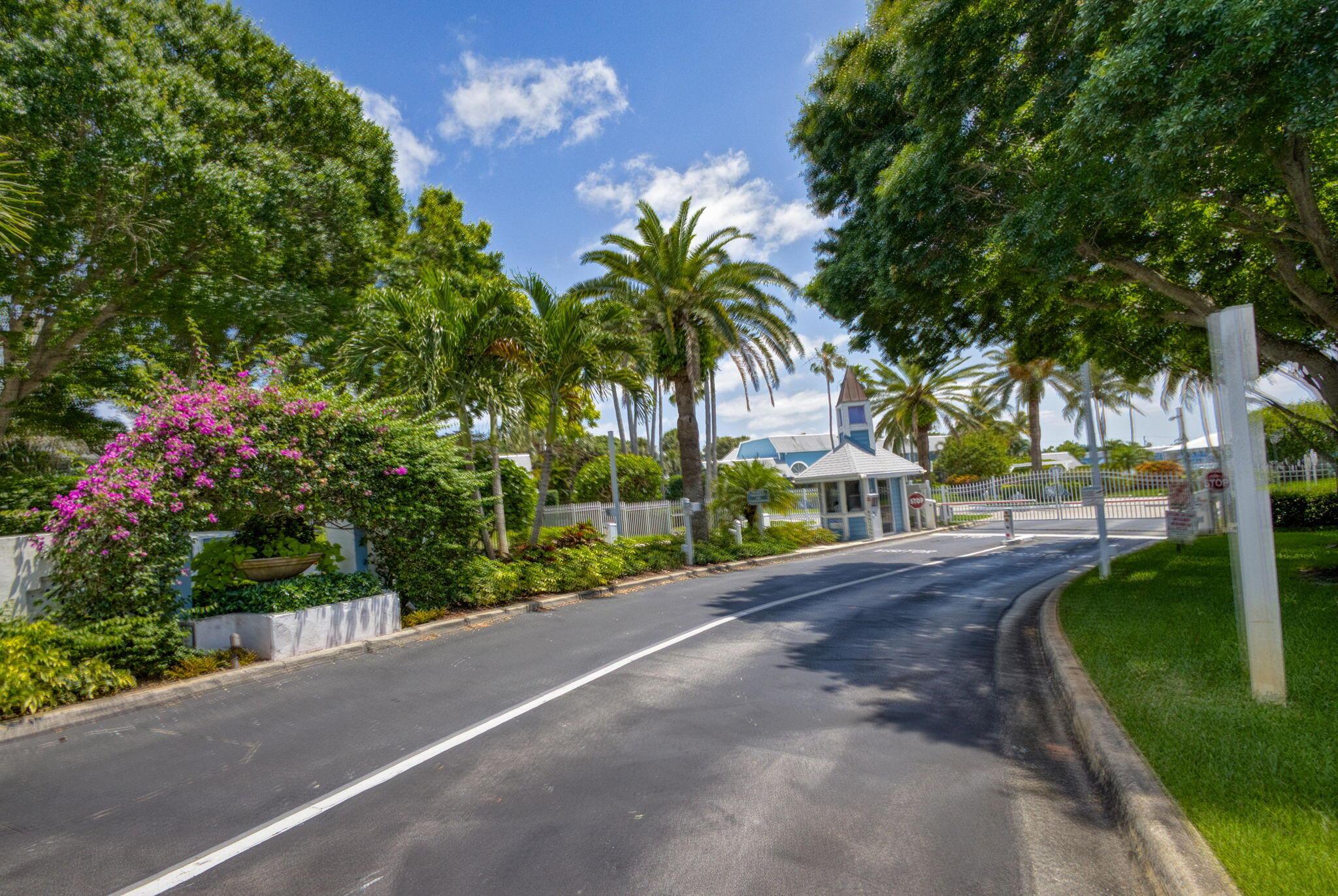 VILLAS OF OCEAN DUNES 4 - Residential Lease