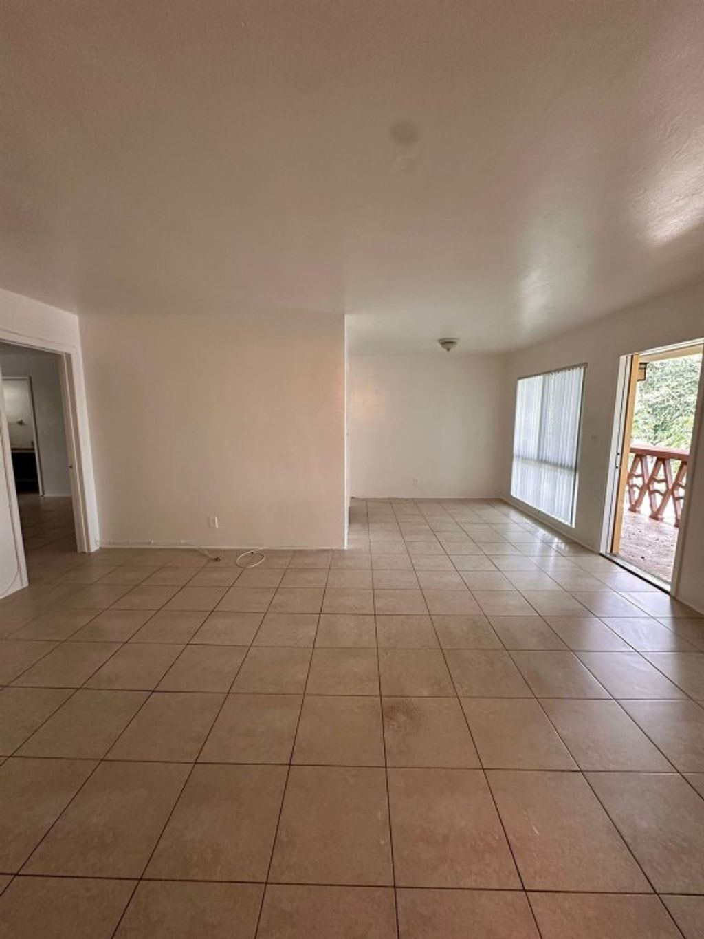 Photo of 4320 SW 6th Street #202, Plantation, FL 33317 (MLS # F10469744)
