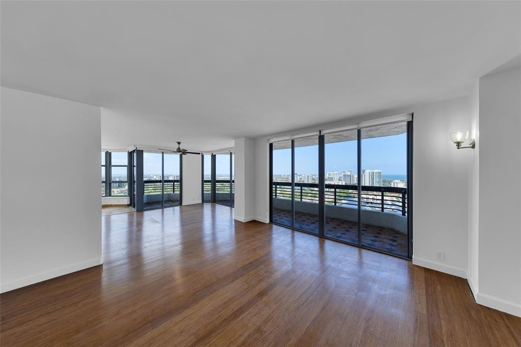 Mystic Pointe Tower 400 - Residential Lease