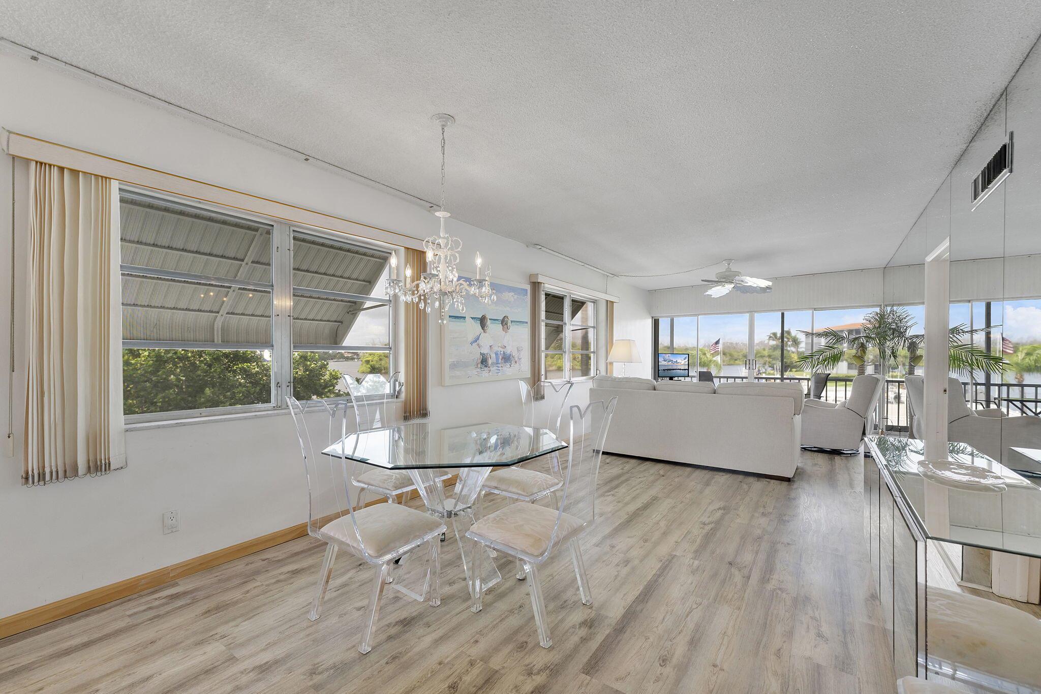 PENTHOUSE NORTH CONDO - Residential Lease