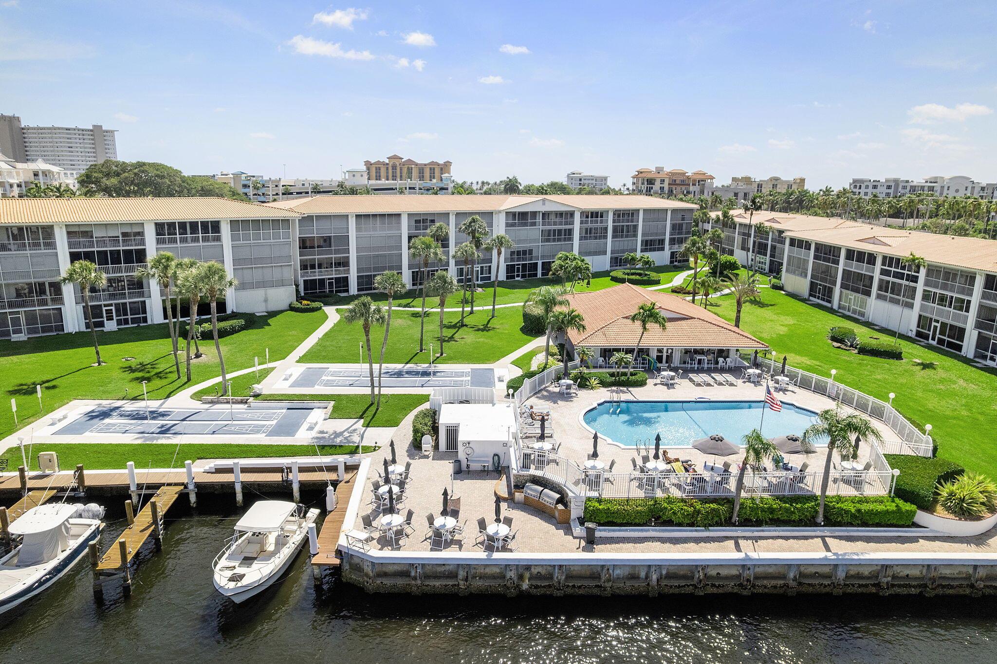 PENTHOUSE NORTH CONDO - Residential Lease