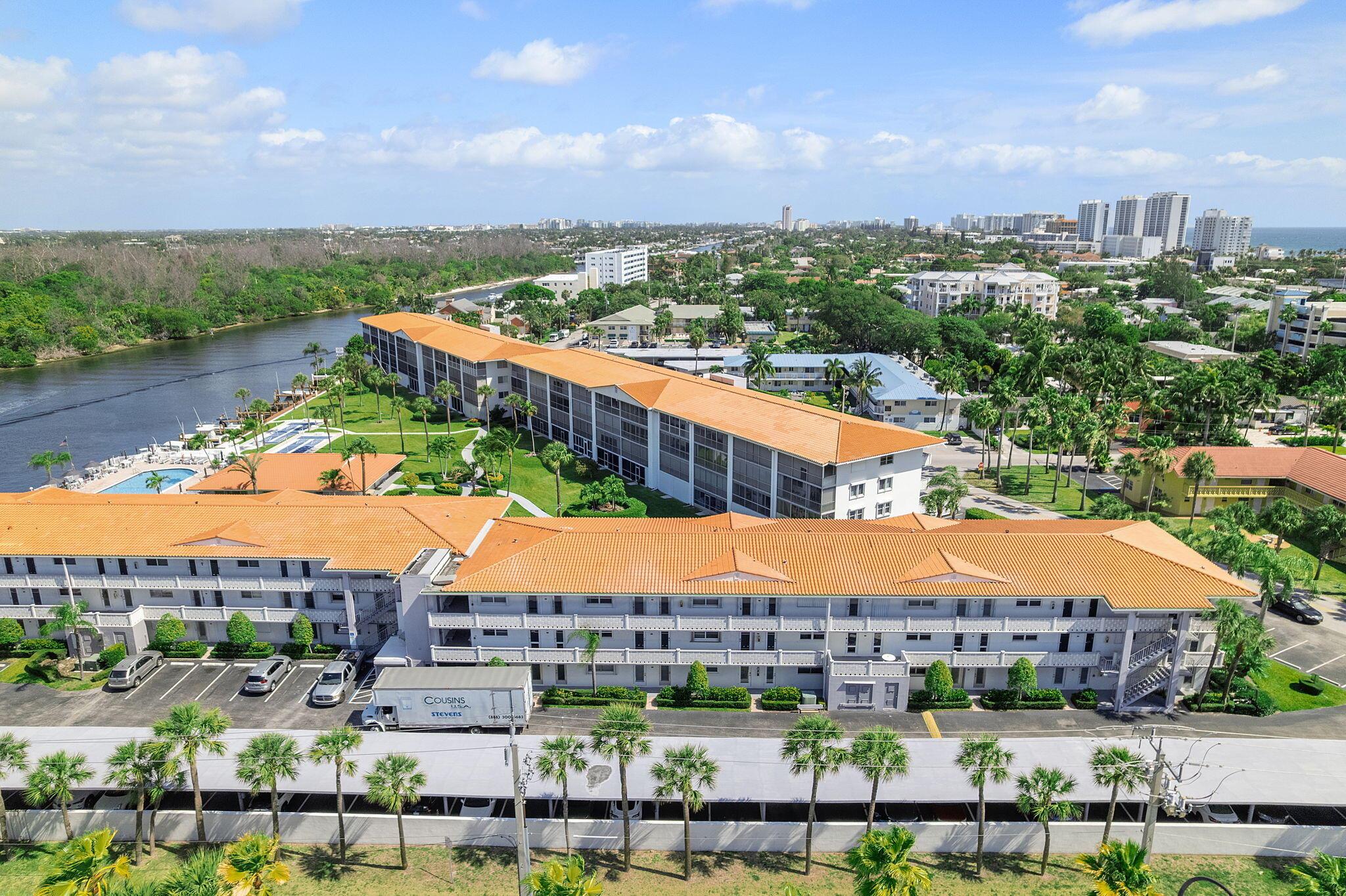 PENTHOUSE NORTH CONDO - Residential Lease