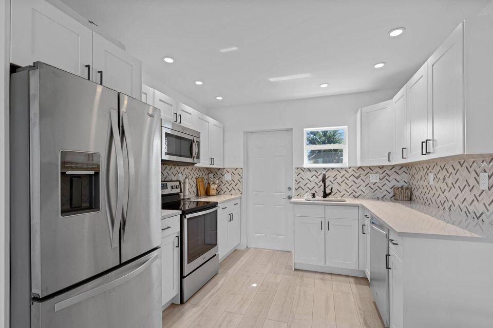 BOYNTON TOWN OF - Residential Lease