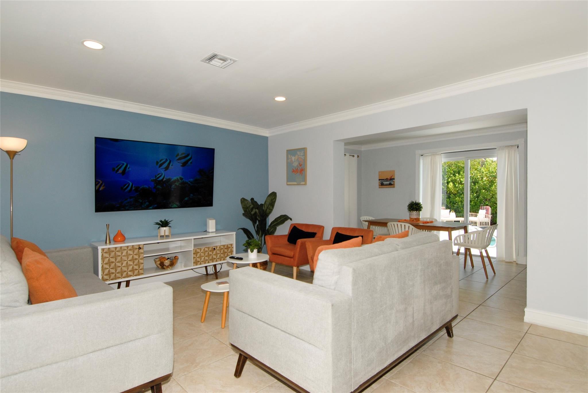 21 NE 57th Ct
