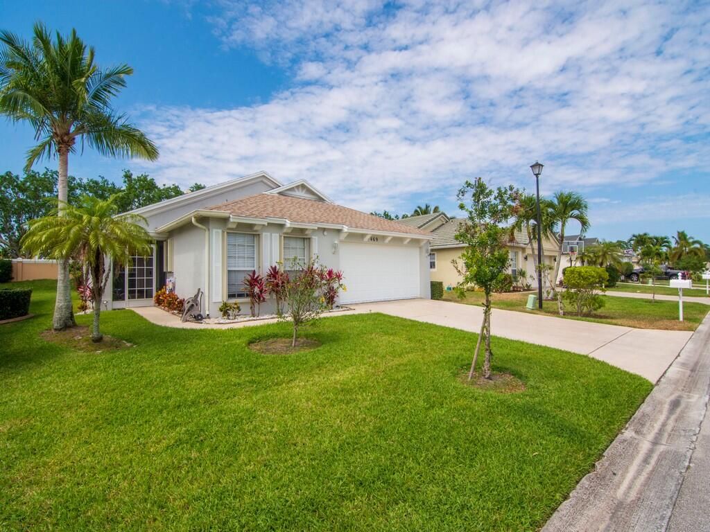 Photo of 469 SW Talquin Lane, Port St Lucie, FL 34986 (MLS # R10873112)