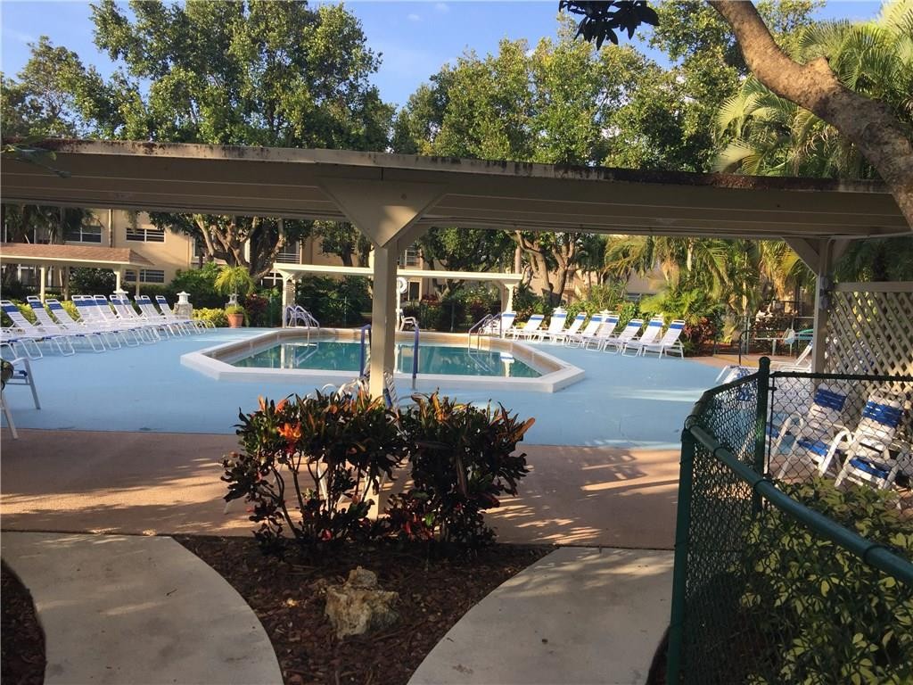 Hawaiian Gardens - Residential