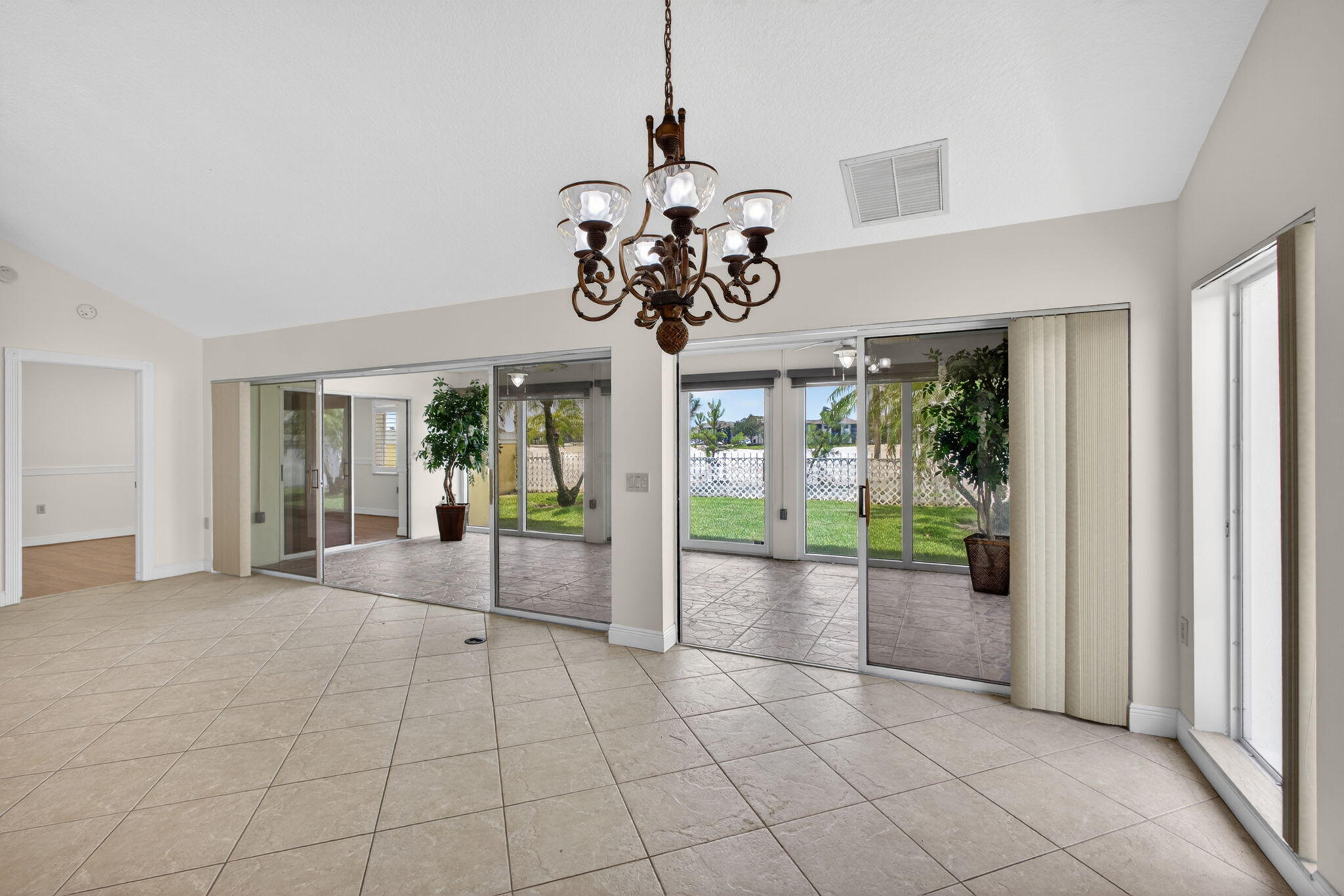 BEAR ISLAND - Residential