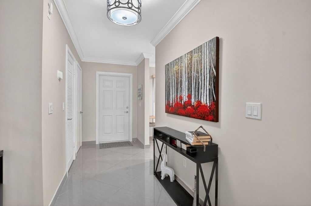 Photo of 9193 Pecky Cypress Lane #6D, Boca Raton, FL 33428 (MLS # F10513318)