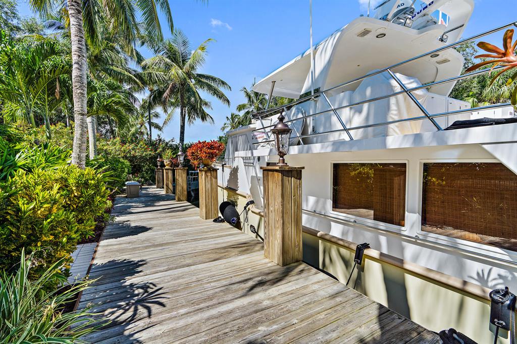 Harbour Isles - Residential