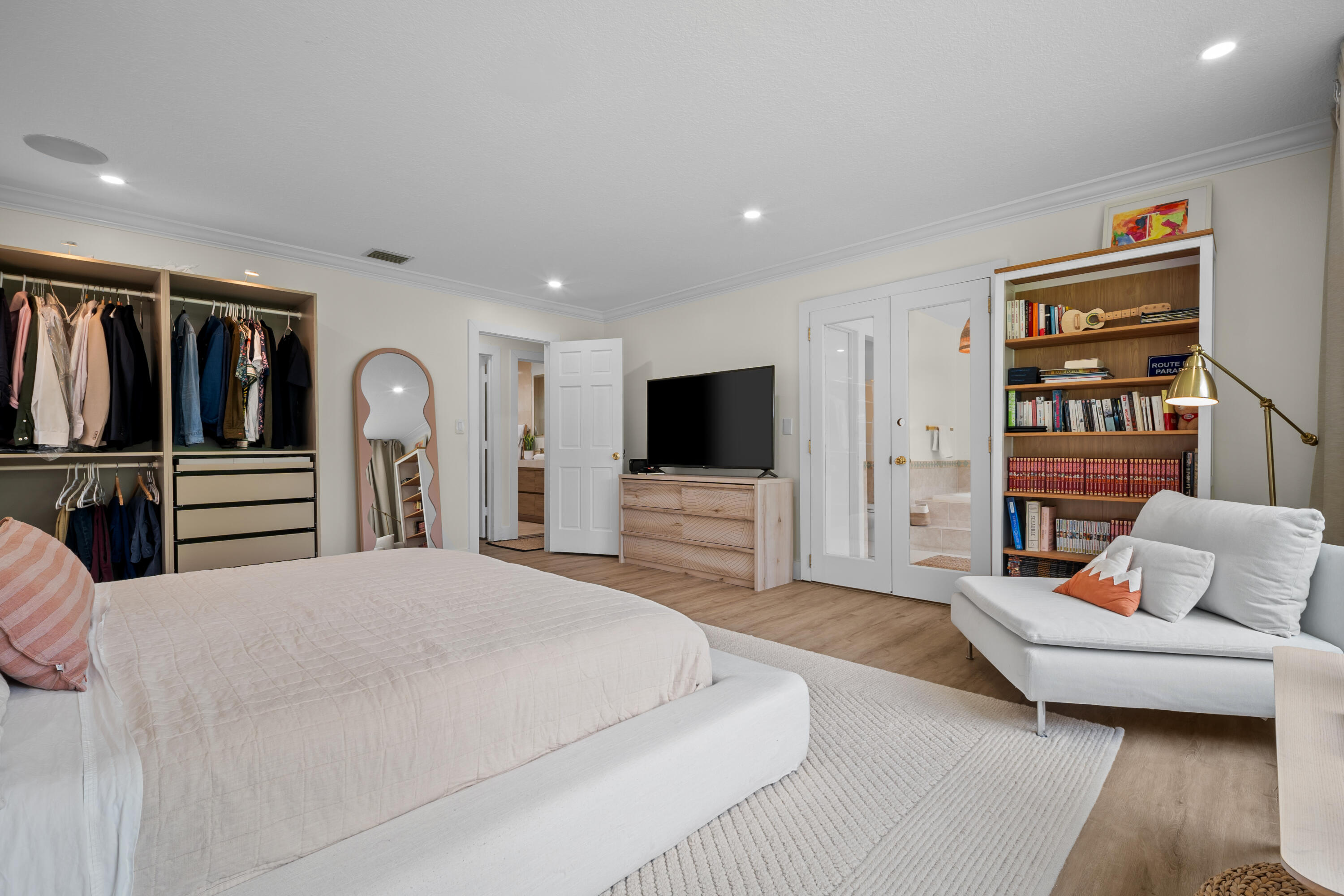 Riverland Woods - Residential Lease