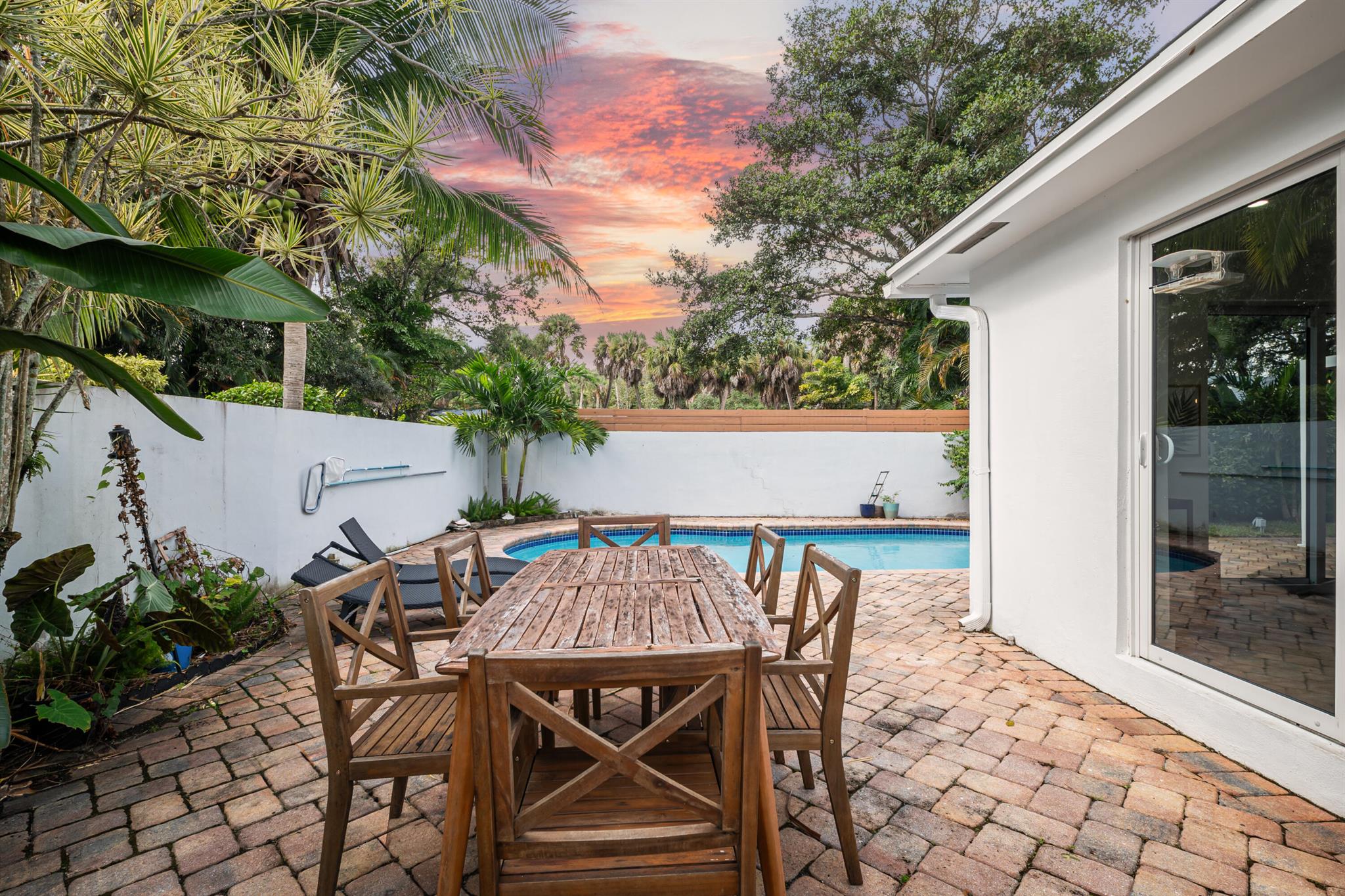 Riverland Woods - Residential Lease