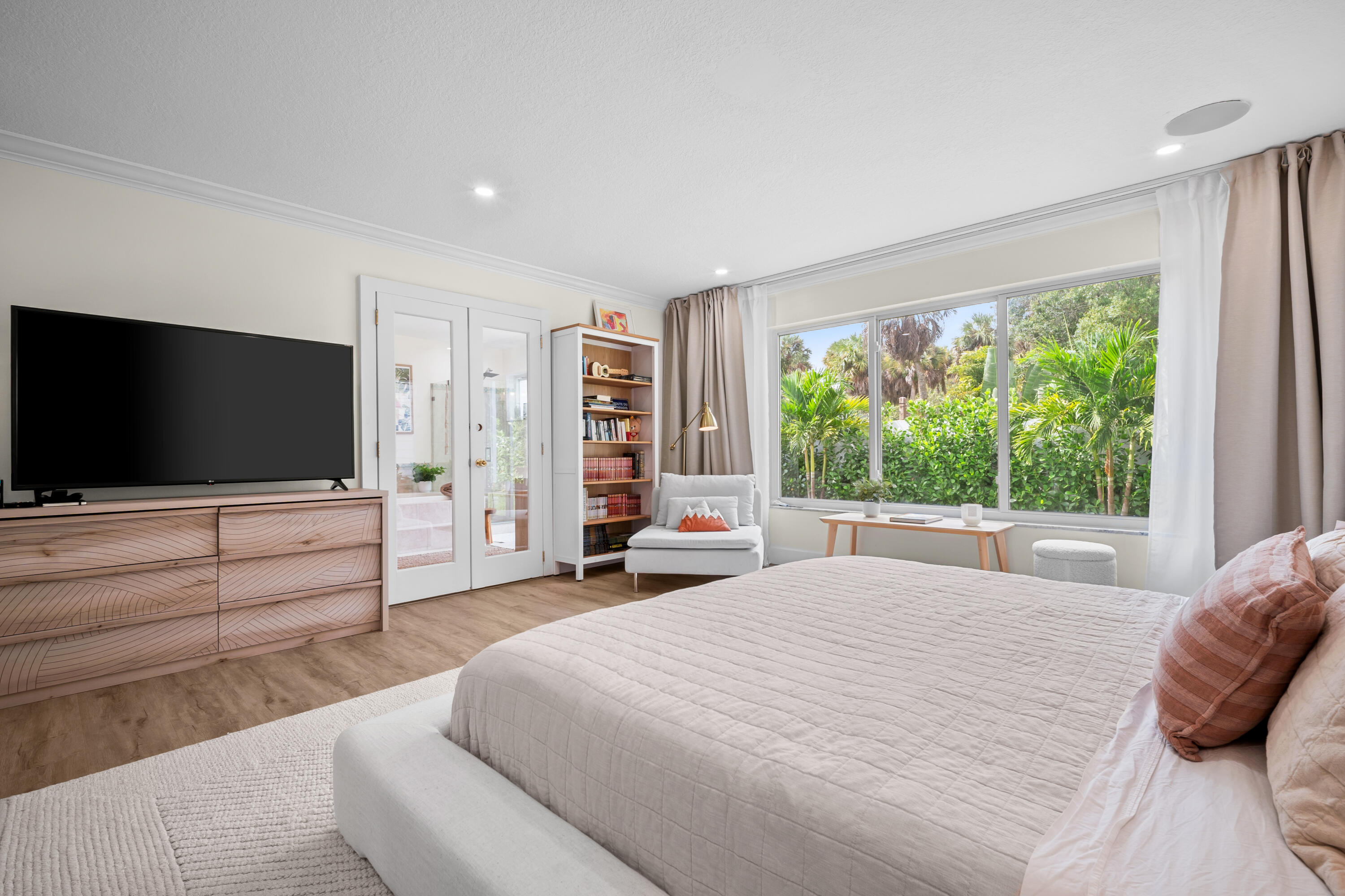 Riverland Woods - Residential Lease