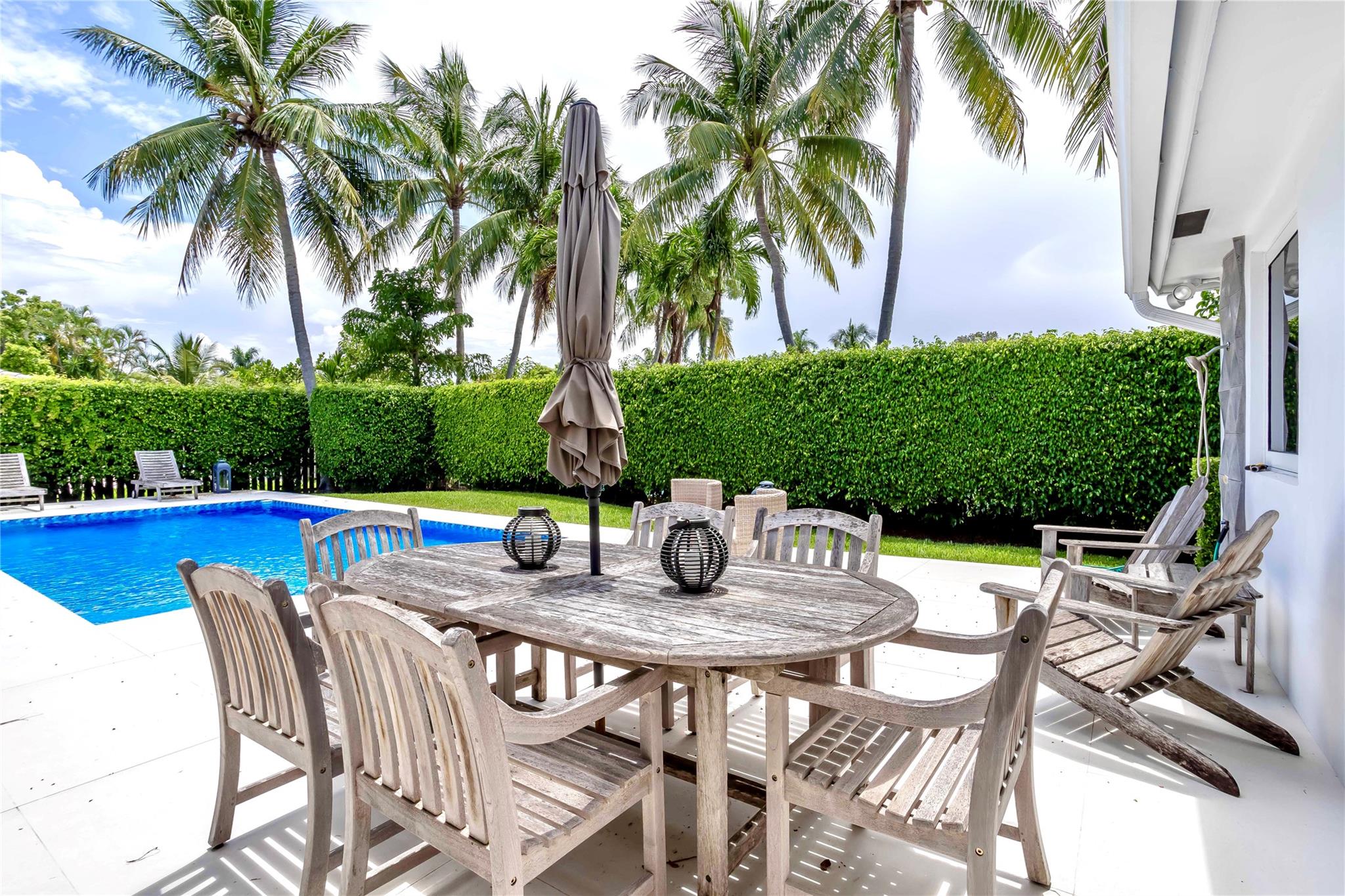 SEA RANCH LAKES - Residential