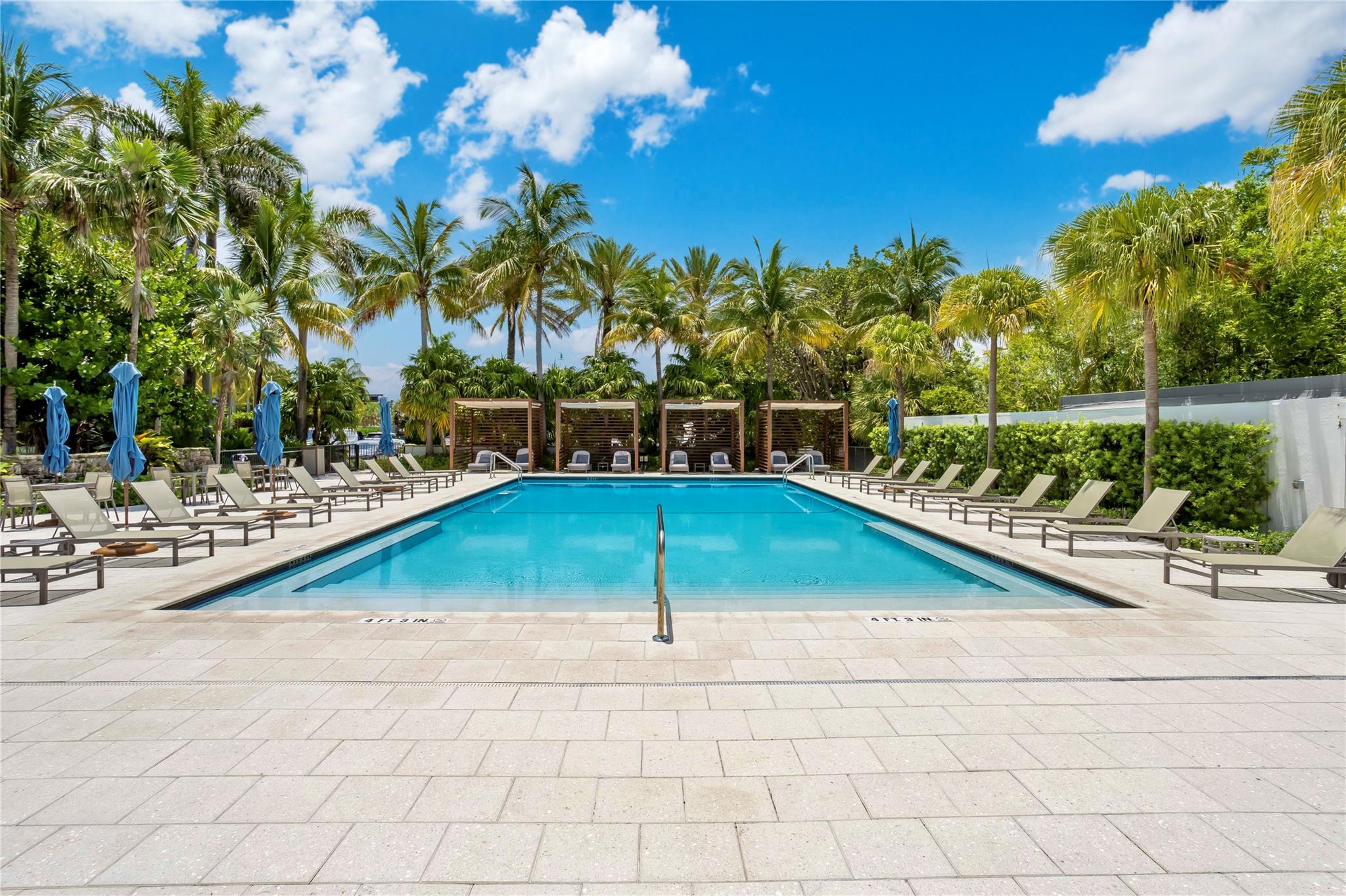 SEA RANCH LAKES - Residential