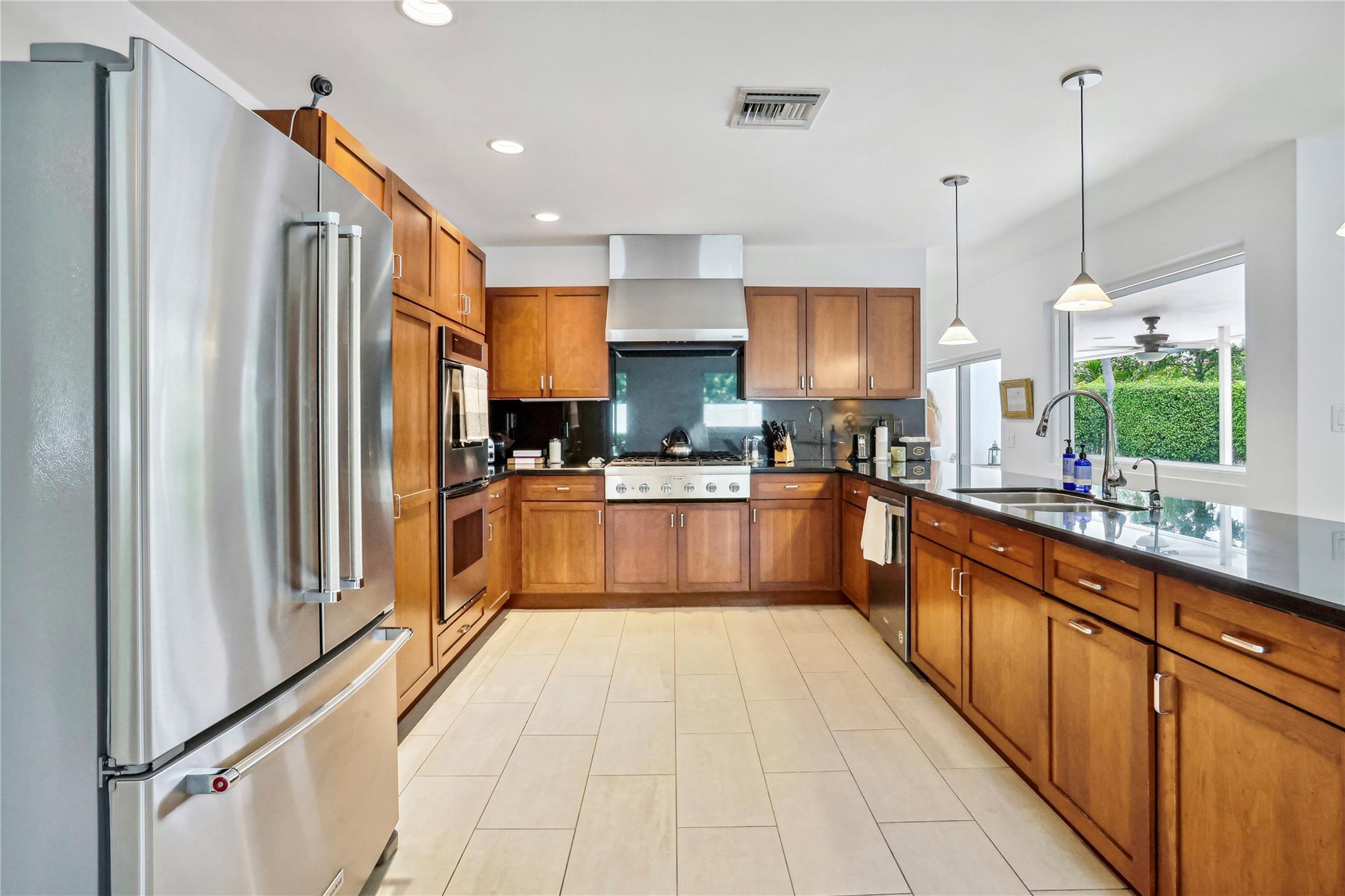 SEA RANCH LAKES - Residential