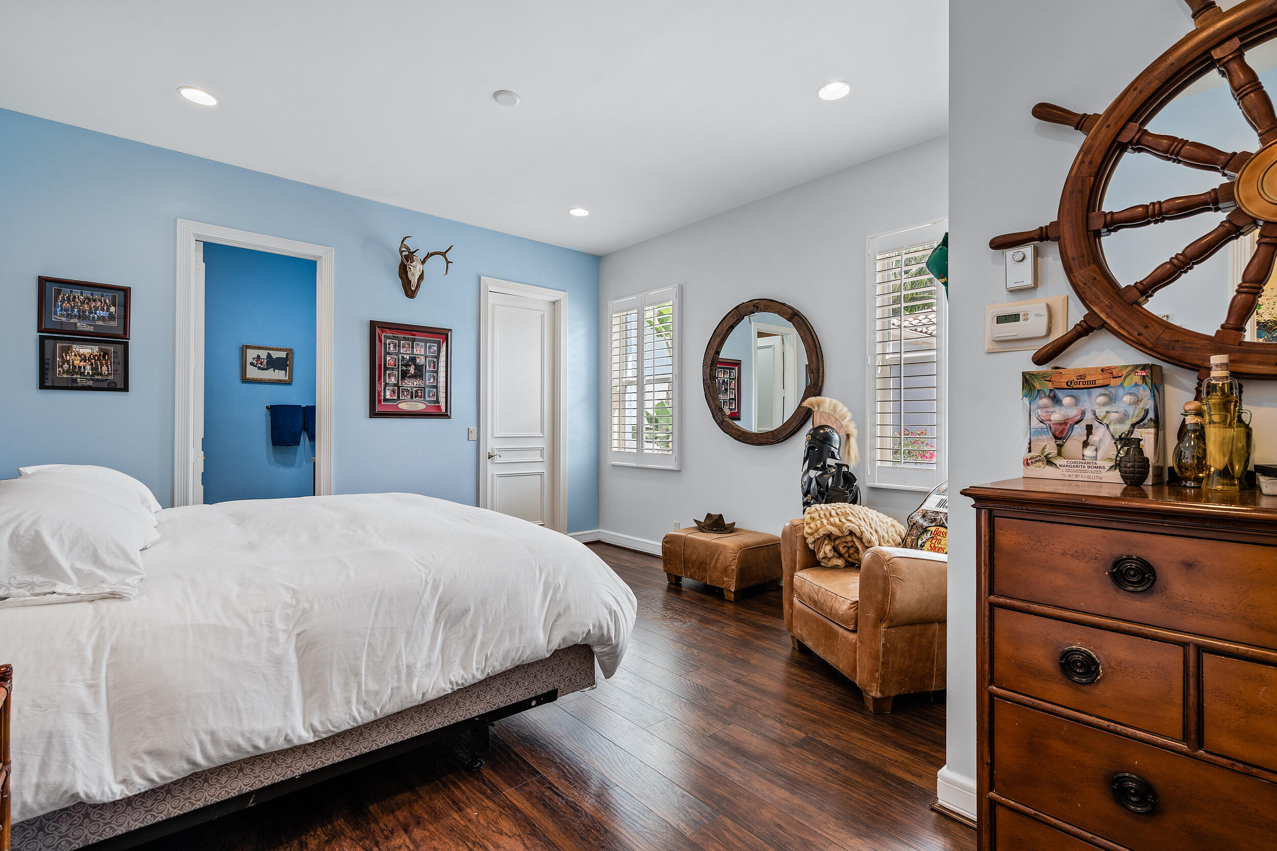 Admirals Cove - Residential