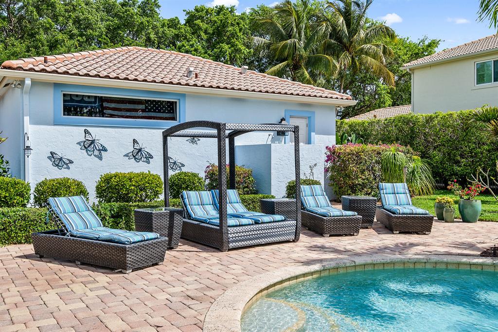 Admirals Cove - Residential