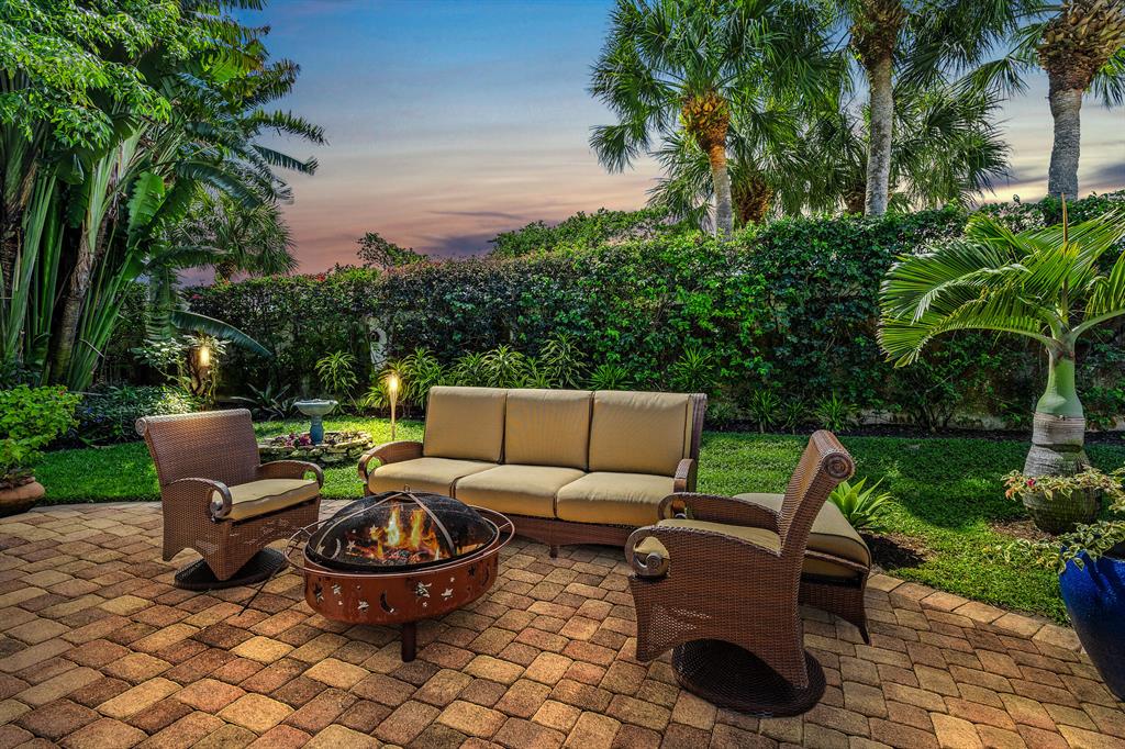 Admirals Cove - Residential