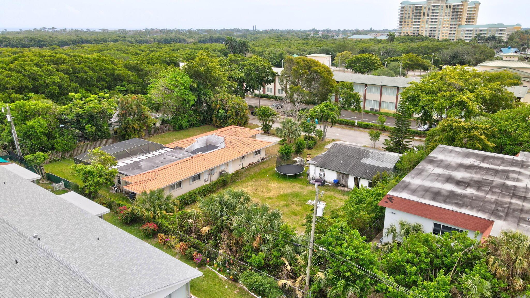 CIVIC CENTER - Residential