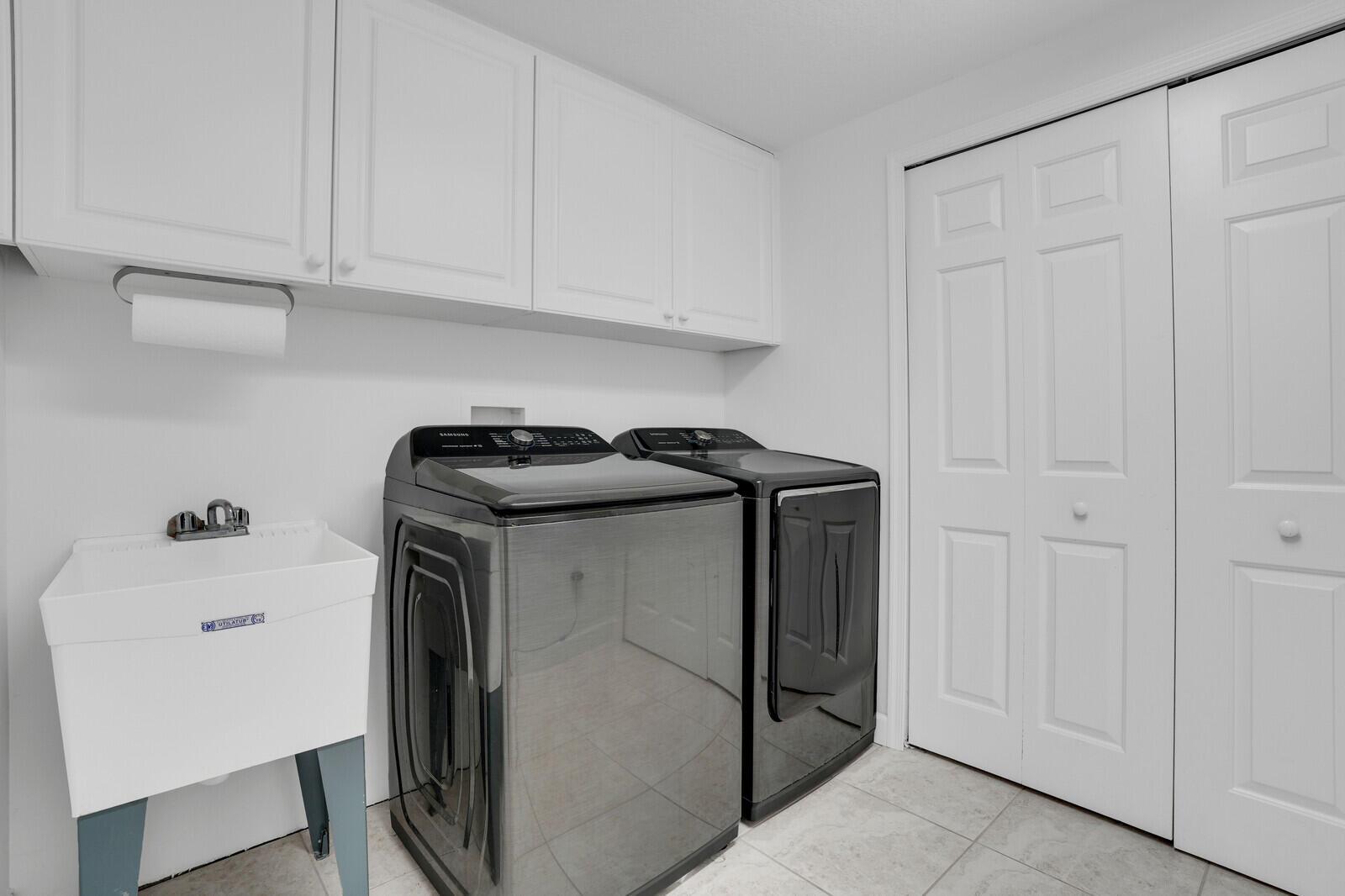 JUPITER OCEAN GRANDE 3 CO - Residential