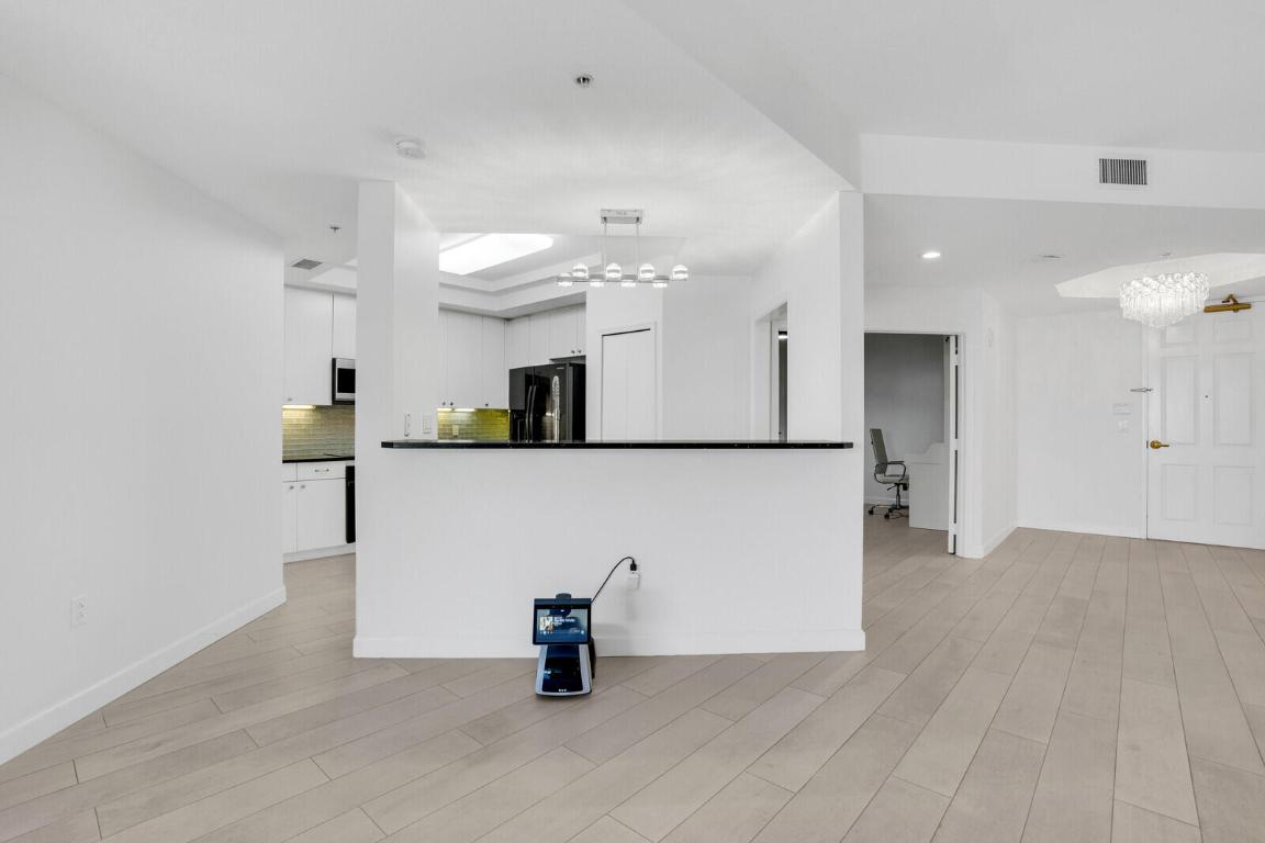 JUPITER OCEAN GRANDE 3 CONDO - Residential