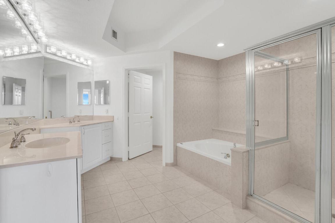 JUPITER OCEAN GRANDE 3 CONDO - Residential