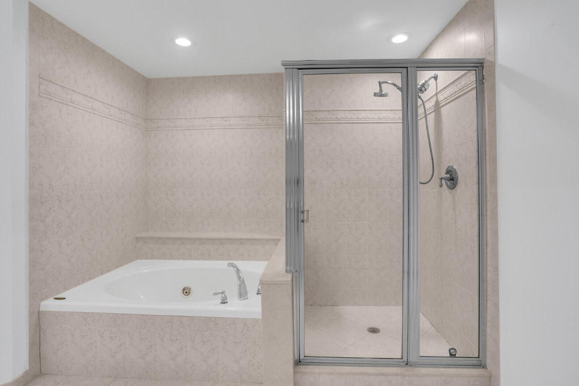 JUPITER OCEAN GRANDE 3 CONDO - Residential