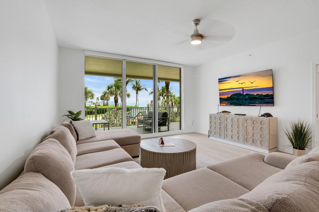 Photo of 120 Ocean Grande Boulevard #302, Jupiter, FL 33477 (MLS # R11150574)