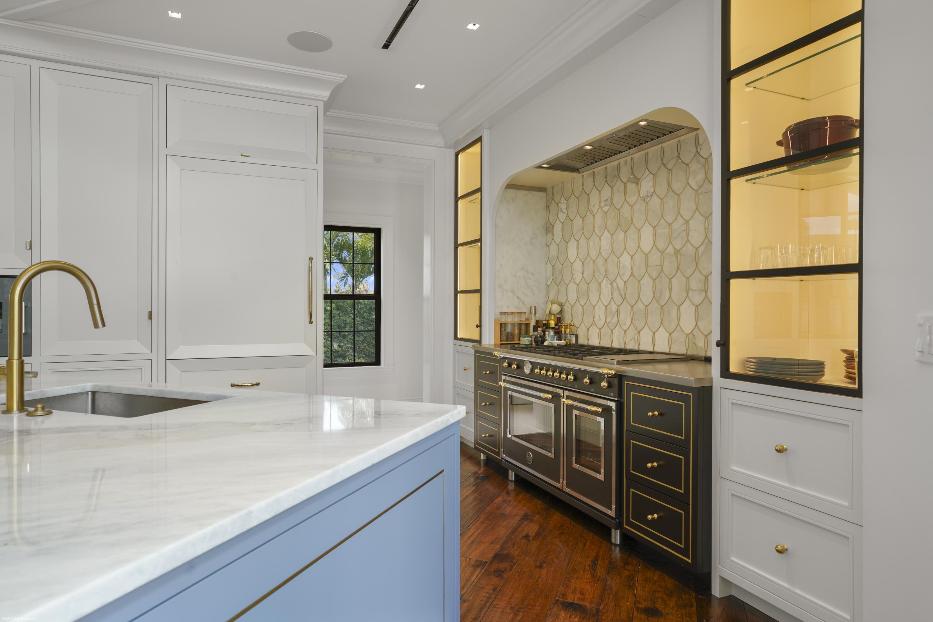 JUPITER ISLAND - Residential