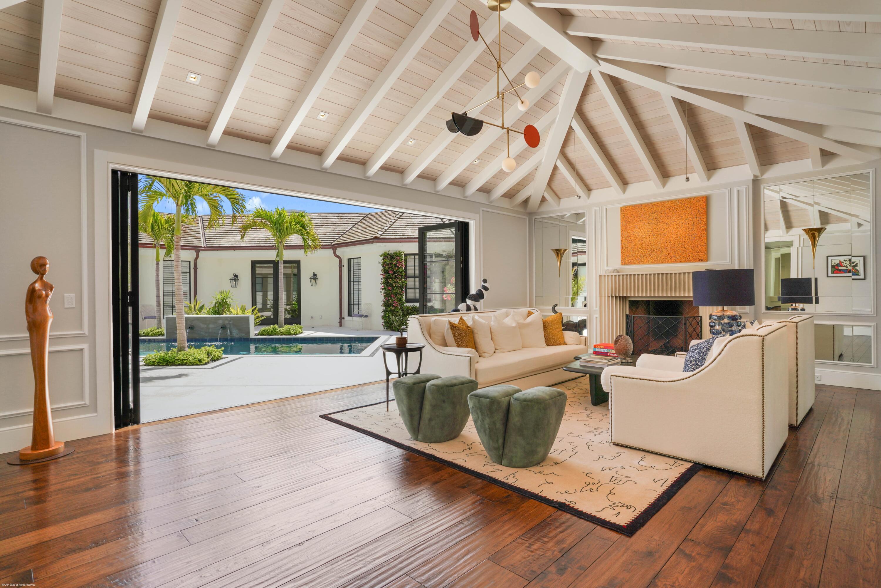 JUPITER ISLAND - Residential