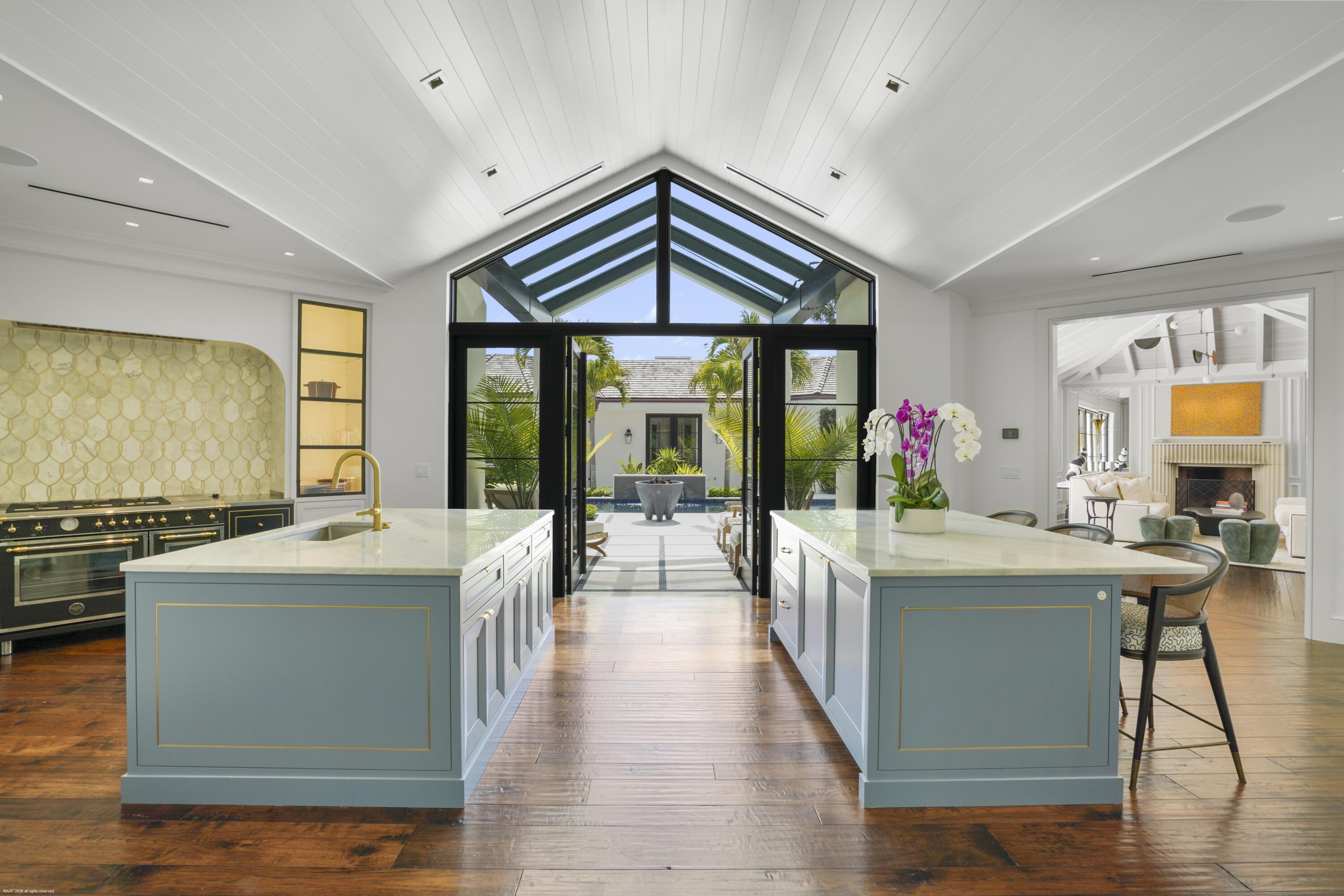 JUPITER ISLAND - Residential