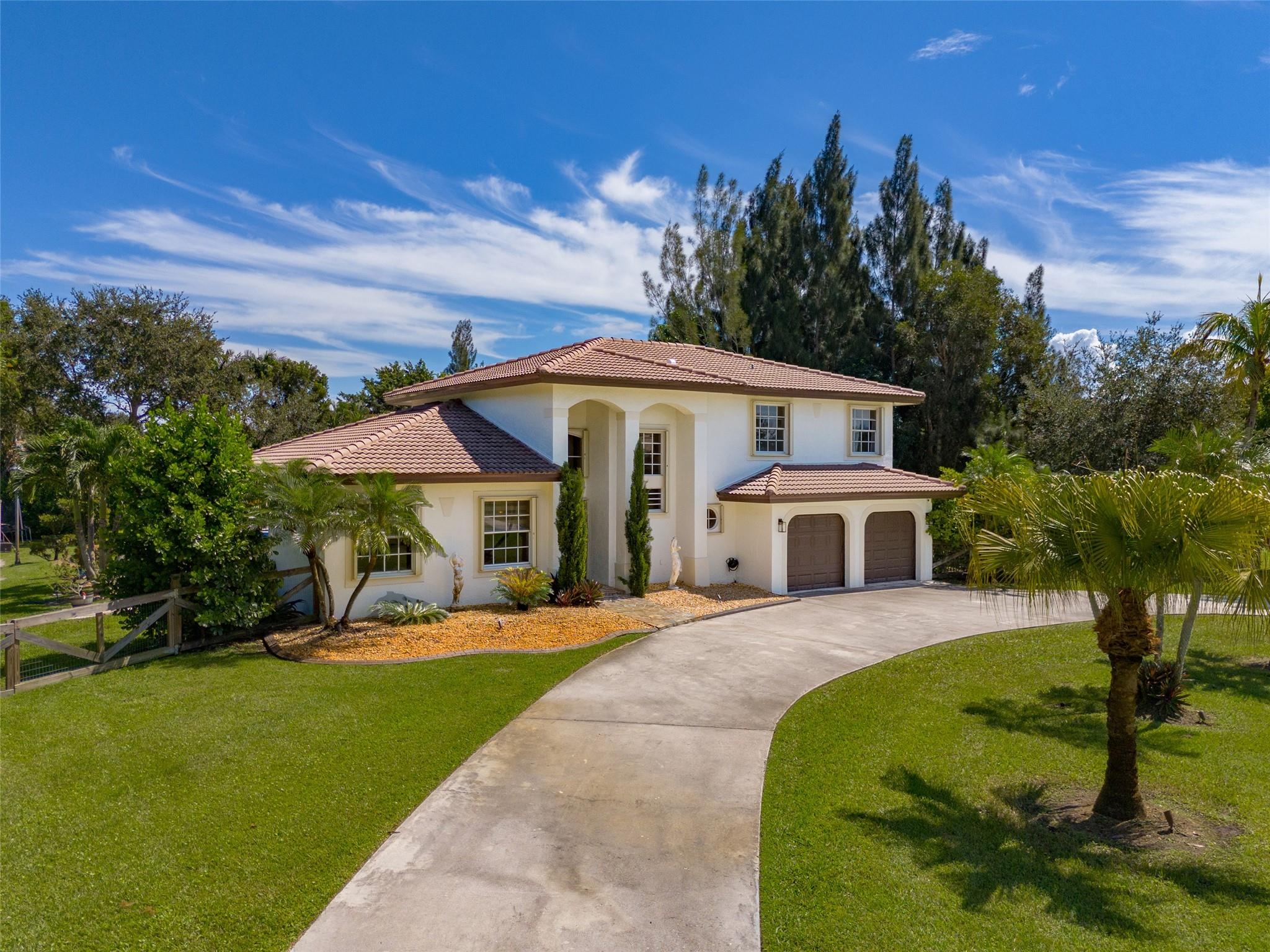 20127 SW 54th Pl