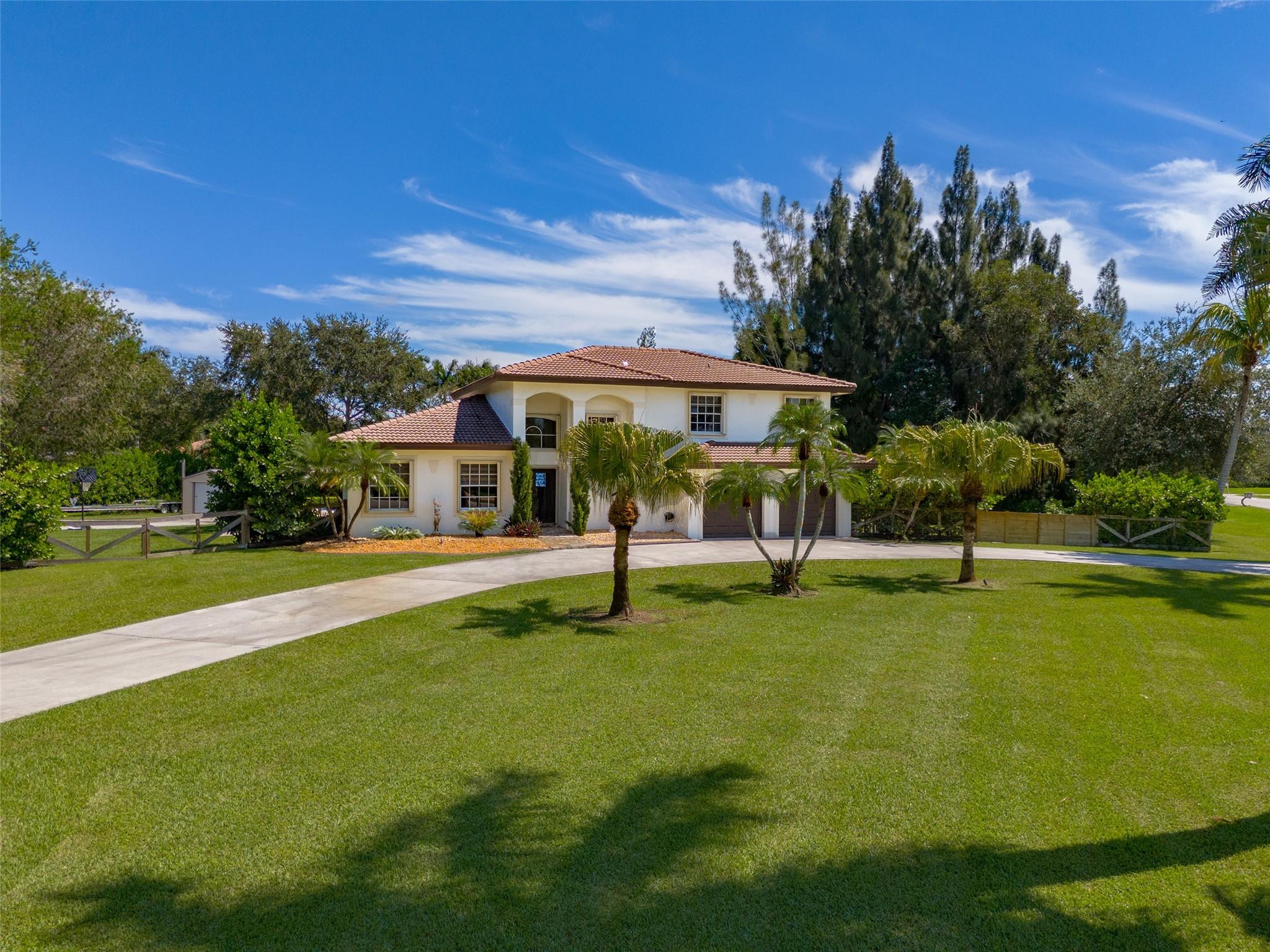 20127 SW 54th Pl