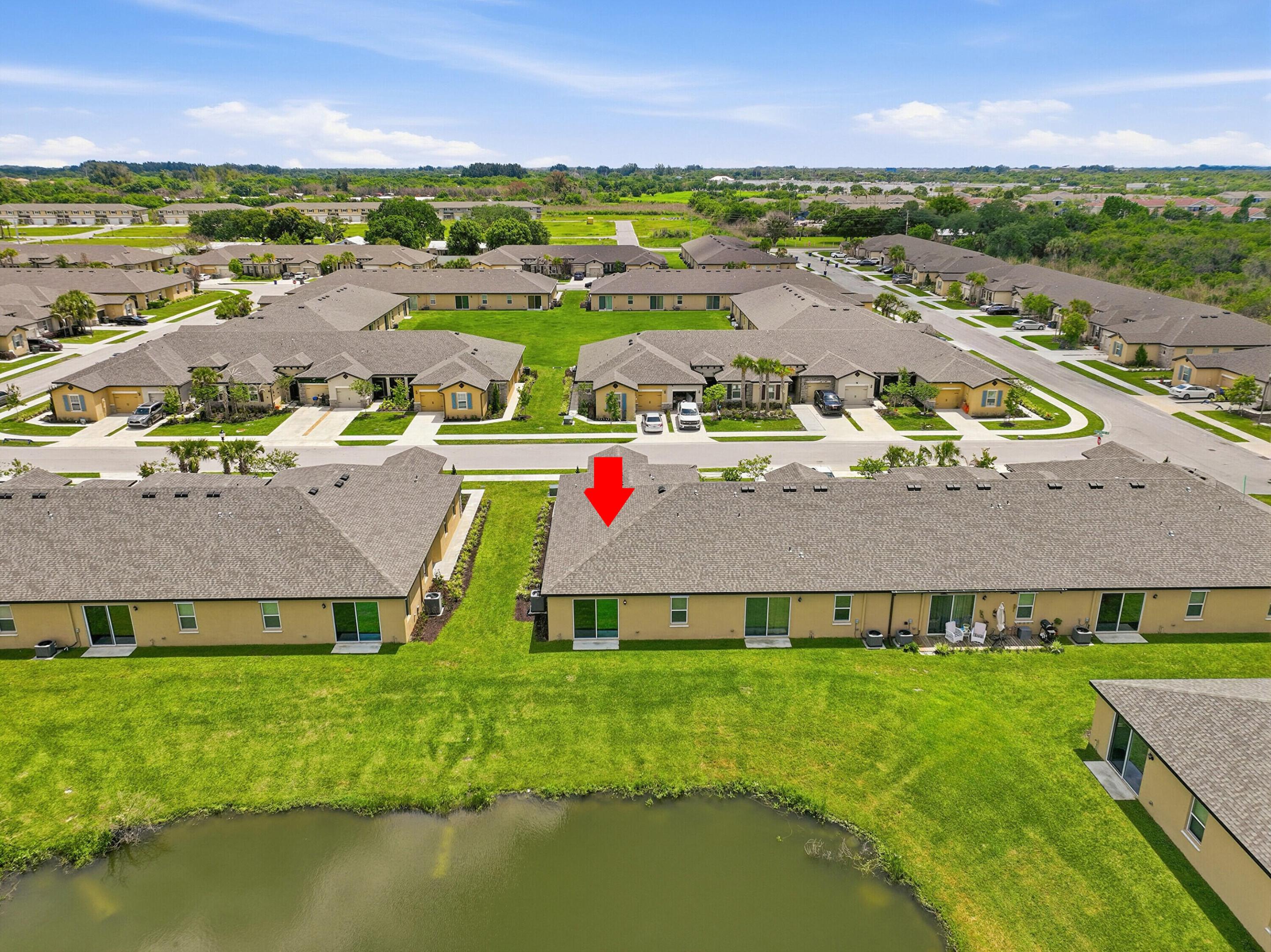 CELEBRATION POINTE - Residential