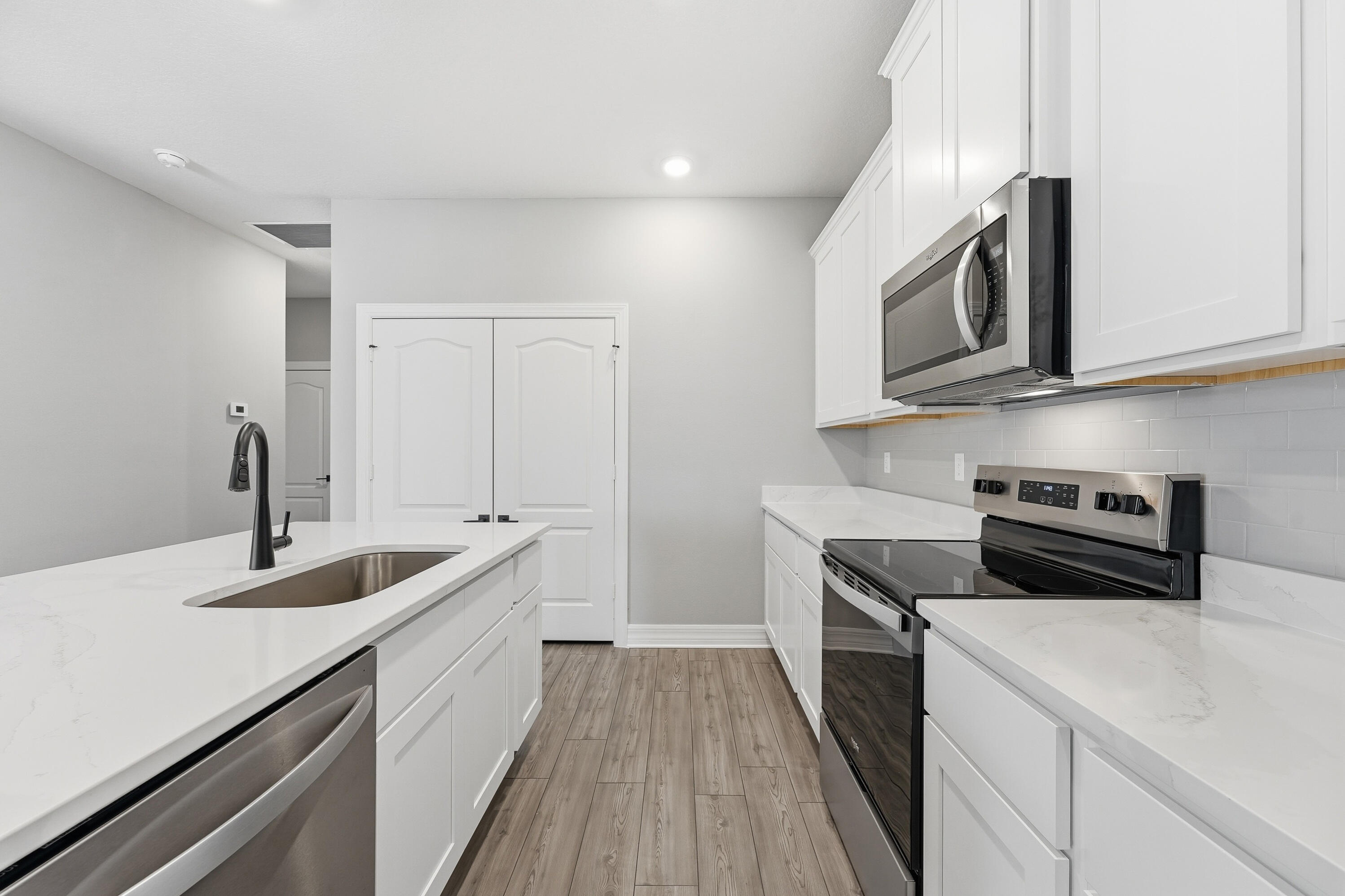 CELEBRATION POINTE - Residential
