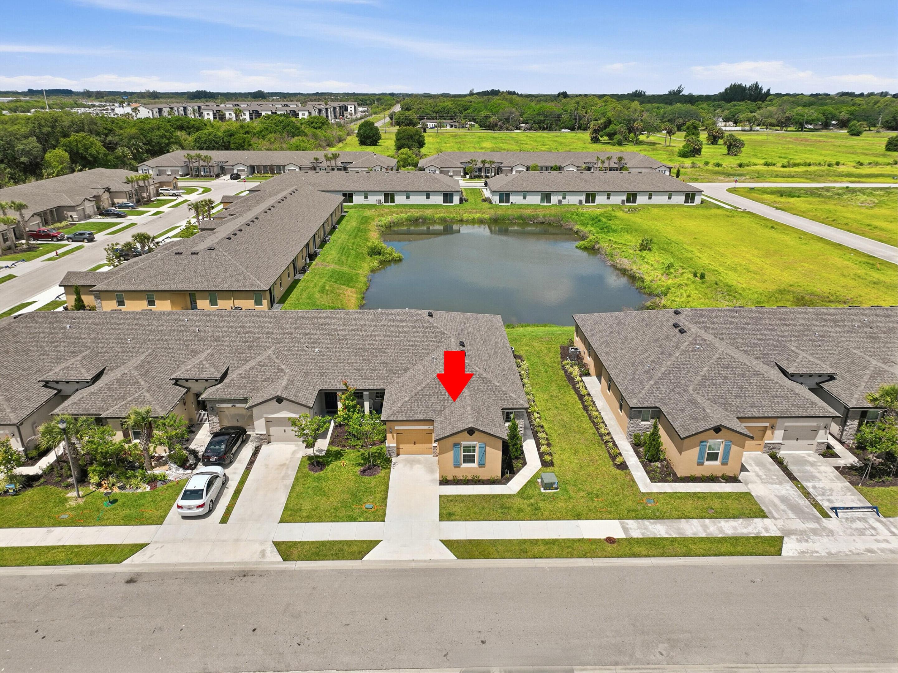 CELEBRATION POINTE - Residential