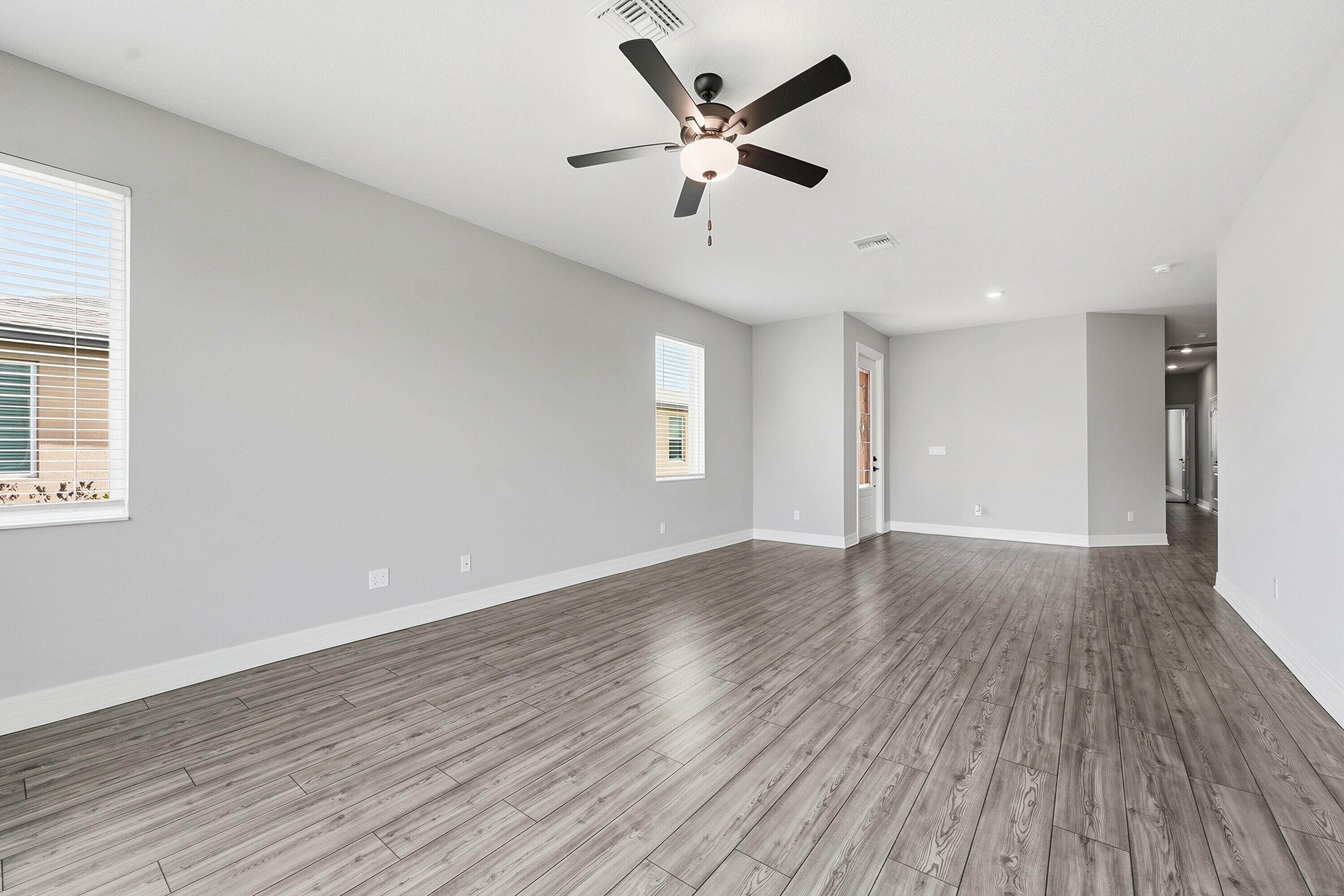CELEBRATION POINTE - Residential