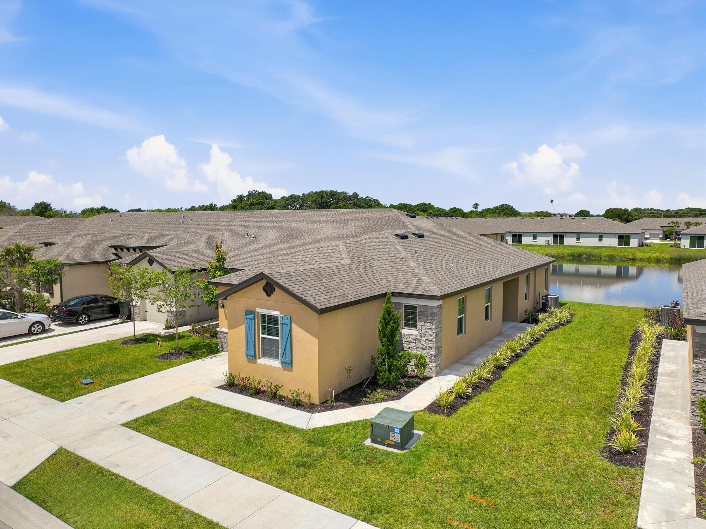 CELEBRATION POINTE - Residential
