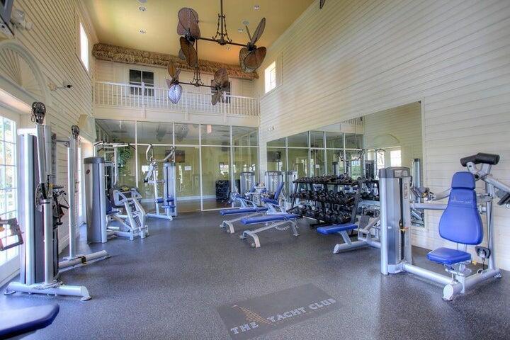 YACHT CLUB ON THE INTRACO - Residential Lease