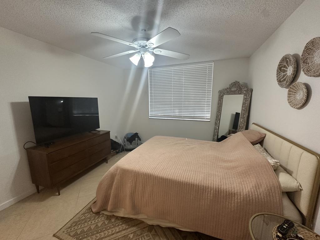 YACHT CLUB ON THE INTRACO - Residential Lease