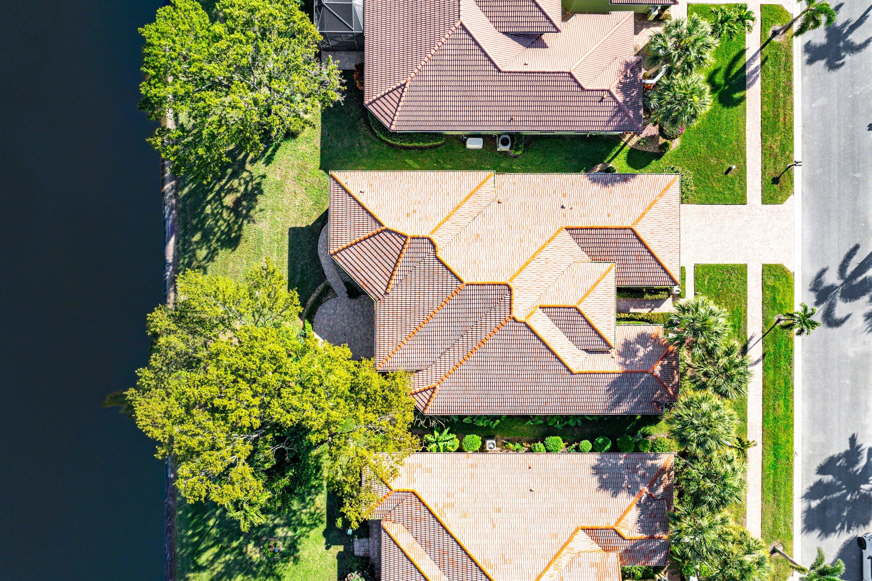 TIVOLI LAKES - Residential