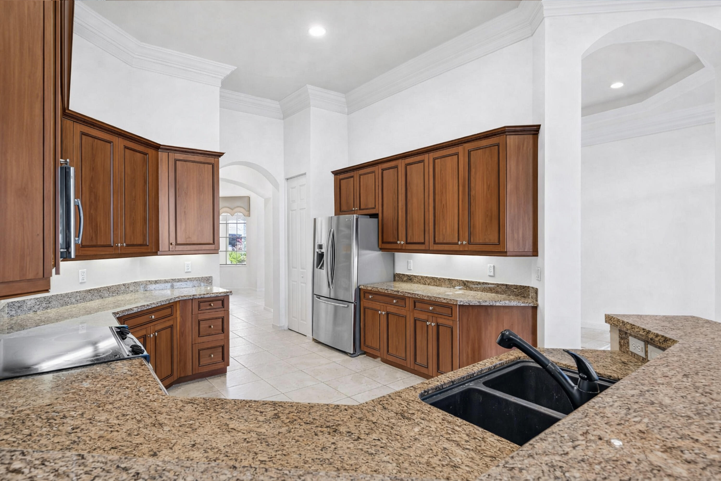 TIVOLI LAKES - Residential