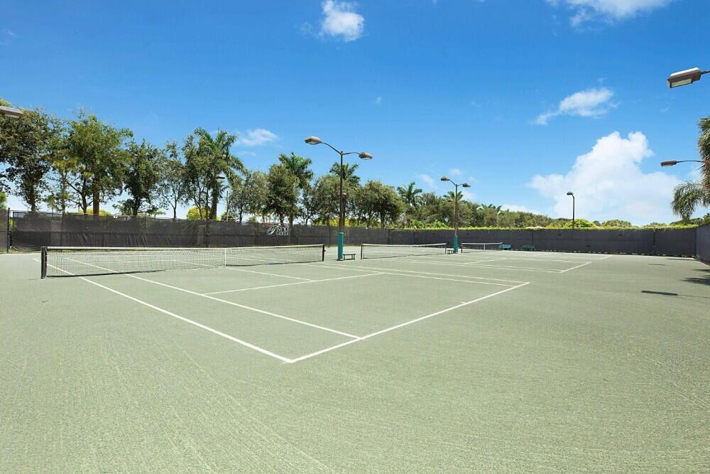 TIVOLI LAKES - Residential